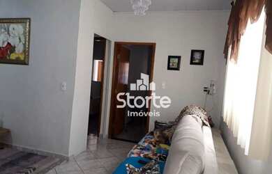 Imagem 2: Casa com 3 dormitórios à venda, 210m² por R$ 390.000 - Guarani - Uberlândia/MG