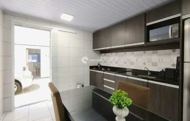 Imagem 12: Casa com piscina no Parque Pinheiro Machado