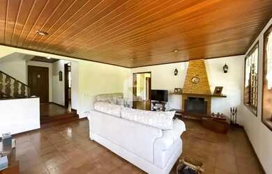 Imagem 11: Casa para venda com 4 quartos, 1500m² - Itaipava - Petrópolis/RJ