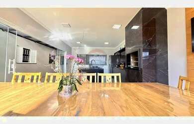 Imagem 10: Casa moderna com acabamento fino no jardim Flamboyant