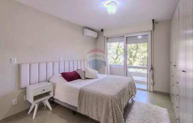 Imagem 8: Oportunidade Única na Avenida Medianeira Espaço, Conforto e Localização...