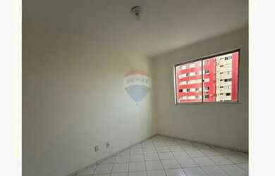 Imagem: O apartamento e possui 2 Dormitórios, Suítes, 1 Banheiro