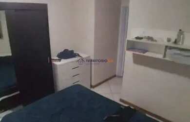 Imagem 6: Casa em Porto Alegre, no bairro Hípica, com 2 dormitório s , e 2 banheiros,...