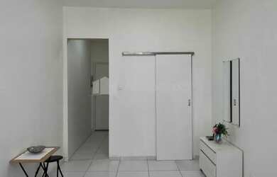 Imagem 4: Kitnet com vista lateral para a praia de Botafogo e Pão de Açúcar