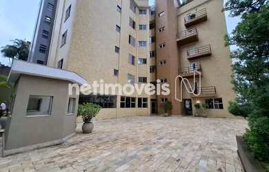 Imagem: O apartamento possui 4 Dormitórios, 2 Banheiros, 4 Vagas na