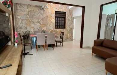 Imagem 2: Suíte mobiliada Farol