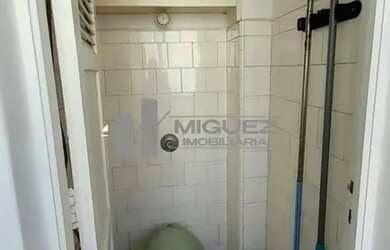 Imagem 12: Apartamento a venda, Tijuca, sala em 2 ambientes, 2 ótimos quartos, banheiro...