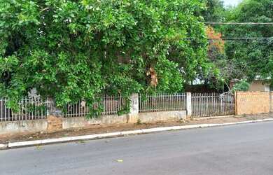 Imagem: O terreno possui 2.190m² de Área e está localizado em Centro