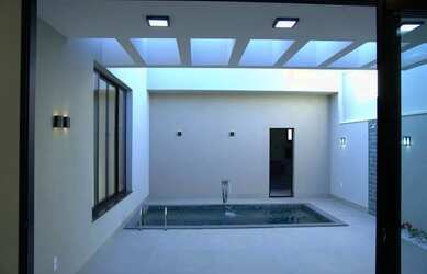 Imagem: A casa em condomínio à venda possui 3 Dormitórios, 5 Banheiros