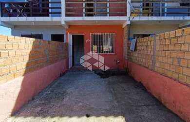 Imagem: A casa possui 2 Dormitórios, 2 Banheiros, 69m² de Área e