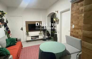 Imagem: O apartamento possui 1 Dormitório, 1 Banheiro, 1 Vaga na garagem