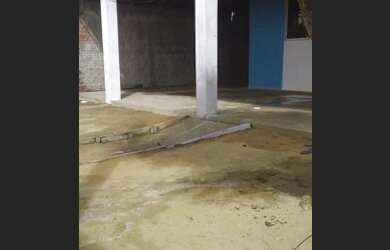 Imagem: A casa possui 2 Dormitórios, 1 Banheiro e está localizado