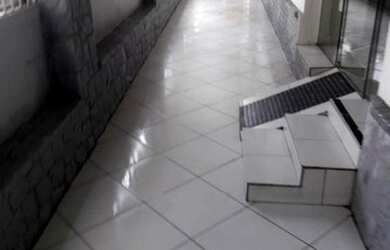 Imagem: O depósito possui 300m² de Área e está localizado em Água