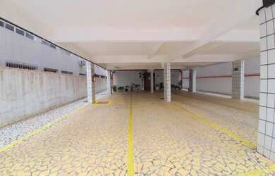 Imagem 1: Apartamento 1 dormitório, com garagem, no térreo, no Boqueirão em Praia grande