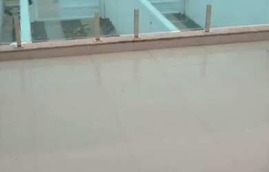 Imagem: A casa possui 3 Dormitórios, 3 Banheiros, 2 Vagas na garagem