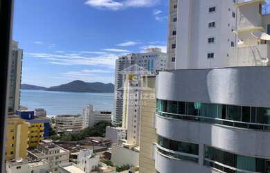 Imagem: O apartamento possui 4 Dormitórios, 4 Banheiros, 3 Vagas na