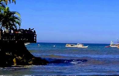 Imagem: A casa possui 3 Dormitórios, 2 Vagas na garagem e está localizado