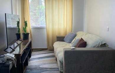 Imagem: O apartamento possui 2 Dormitórios, 1 Banheiro, 1 Vaga na garagem