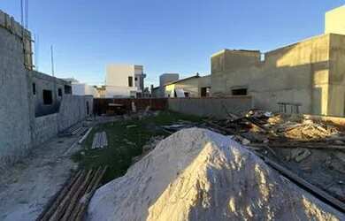 Imagem: O terreno possui 250m² de Área e está localizado em Barra