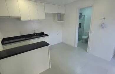 Imagem: O studio possui 1 Dormitório, 1 Banheiro e 20m² de Área e