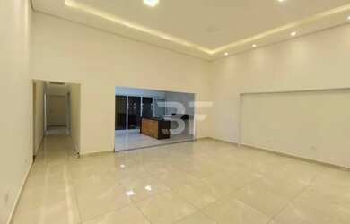 Imagem: A casa em condomínio possui 3 Dormitórios, 3 Banheiros, 4