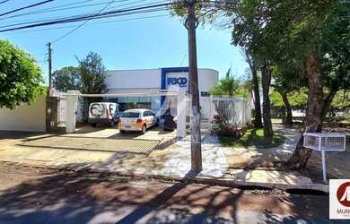 Imagem: Casa (térrea na rua) 4 dormitórios/suite, cozinha planejada