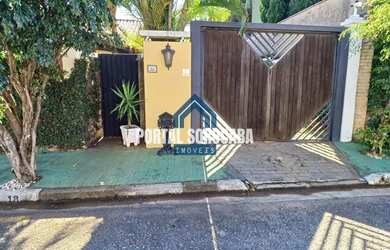 Imagem: A casa em condomínio possui 3 Dormitórios, 3 Banheiros, 2