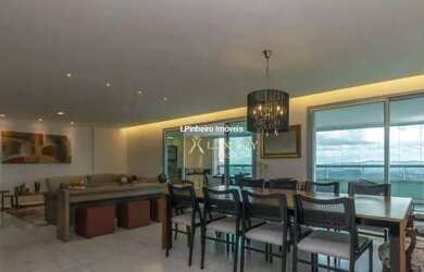 Imagem: O apartamento possui 4 Dormitórios, 5 Banheiros, 5 Vagas na