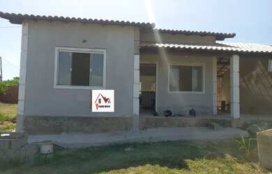 Imagem: A casa possui 2 Dormitórios, 2 Banheiros, 5 Vagas na garagem