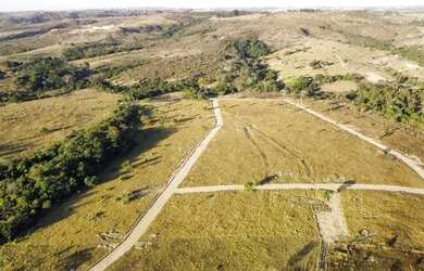 Imagem: O terreno e está localizado em Setor de Habitacoes Individuais