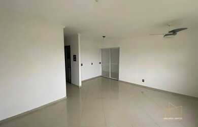 Imagem: A casa em condomínio possui 2 Dormitórios, 2 Banheiros, 1