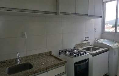 Imagem 2: Apartamento para aluguel com 60 metros quadrados com 2 quartos em Centro...