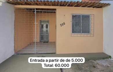 Imagem: A casa possui 2 Dormitórios, 1 Banheiro e está localizado