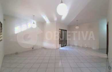 Imagem 7: Casa para aluguel, 3 quartos, 1 suíte, 3 vagas, SANTA MONICA - UBERLANDIA/MG