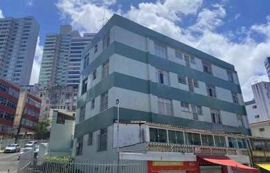 Imagem: O apartamento possui 3 Dormitórios, 2 Banheiros, 1 Vaga na