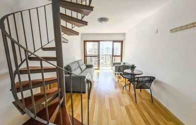 Imagem: O apartamento na cobertura possui 1 Dormitório, 2 Banheiros