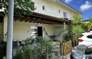 Imagem: A casa em condomínio possui 2 Dormitórios, 3 Banheiros, 2