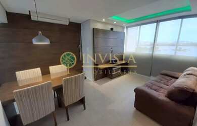 Imagem: O apartamento possui 2 Dormitórios, 1 Banheiro, 2 Vagas na