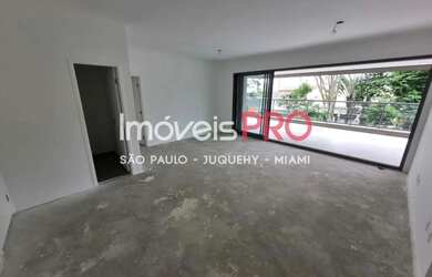 Imagem: O apartamento possui 4 Dormitórios, 5 Banheiros, 3 Vagas na