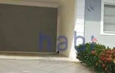 Imagem: A casa em condomínio possui 3 Dormitórios, 3 Banheiros, 4