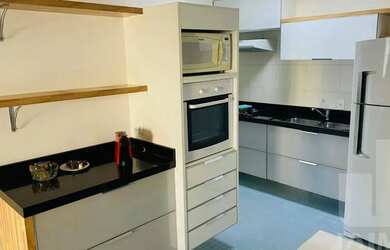 Imagem 13: Apartamento com 2 dormitórios sendo 1 suíte , com vista livre, a uma...