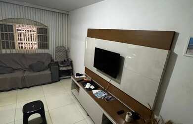 Imagem 2: Casa setor central quadra ímpar