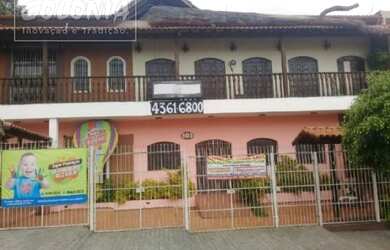 Imagem: O depósito possui 750m² de Área e está localizado em Taboão