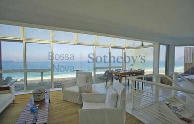 Imagem: O apartamento na cobertura possui 4 Dormitórios, 5 Banheiros