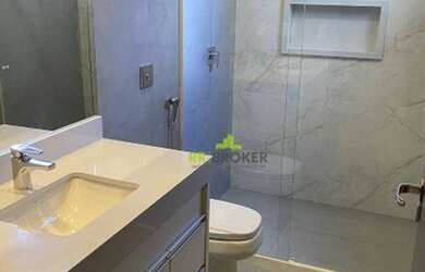 Imagem 10: Maravilhosa casa no figeira 2,3dmts suite 4 vagas