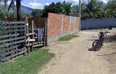 Imagem: O terreno possui 120m² de Área e está localizado em Planalto