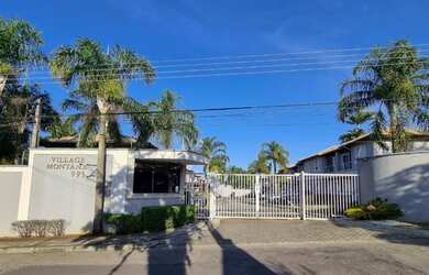 Imagem: A casa em condomínio e possui 3 Dormitórios, Suítes, 3 Banheiros