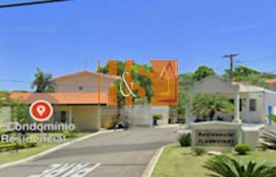 Imagem: O terreno possui 140m² de Área e está localizado em Parque