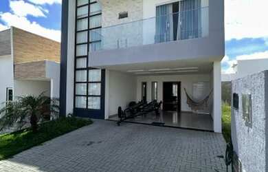 Imagem: A casa em condomínio possui 3 Dormitórios, 2 Banheiros, 2