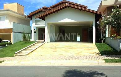 Imagem: A casa em condomínio possui 3 Dormitórios, 5 Banheiros, 4